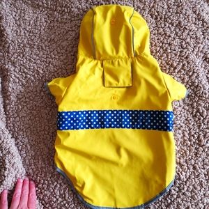 Last chance Small yellow dog raincoat with hood 🐾🌂🌧☔️